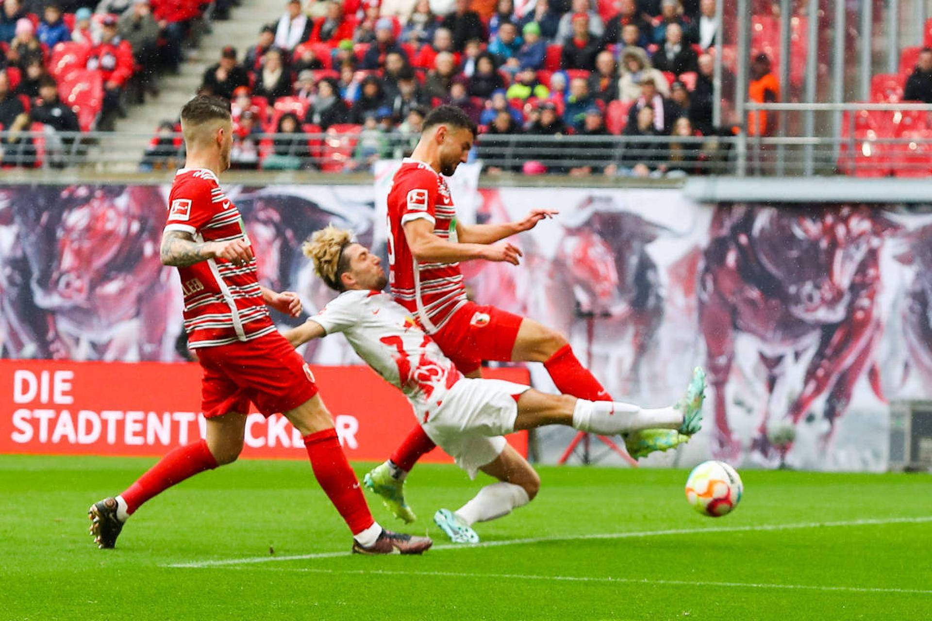 星空体育娱乐-阿贾克斯对上皇马，势均力敌谁才能胜出？的简单介绍