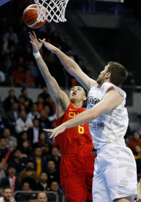 星空体育官网登录网址-意外受伤的球员备战能否复出备受瞩目