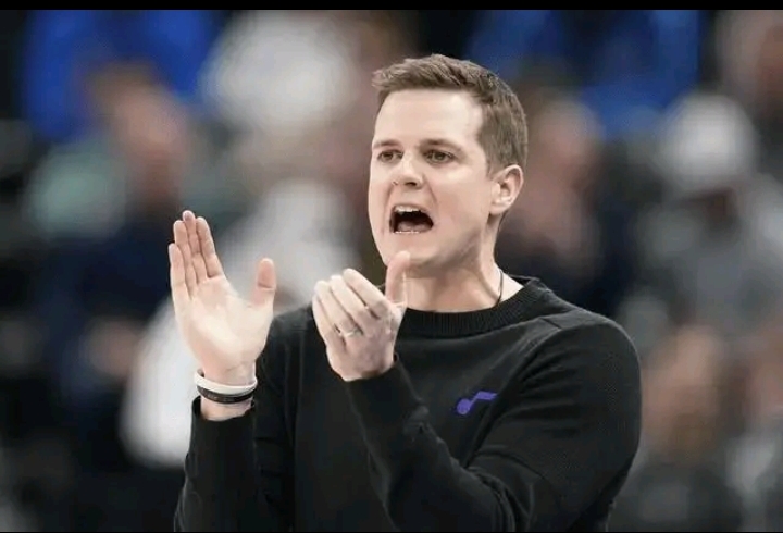 爵士队客场取胜,主帅赞扬球员表现出色 爵士队客场取胜,主帅赞扬球员表现出色