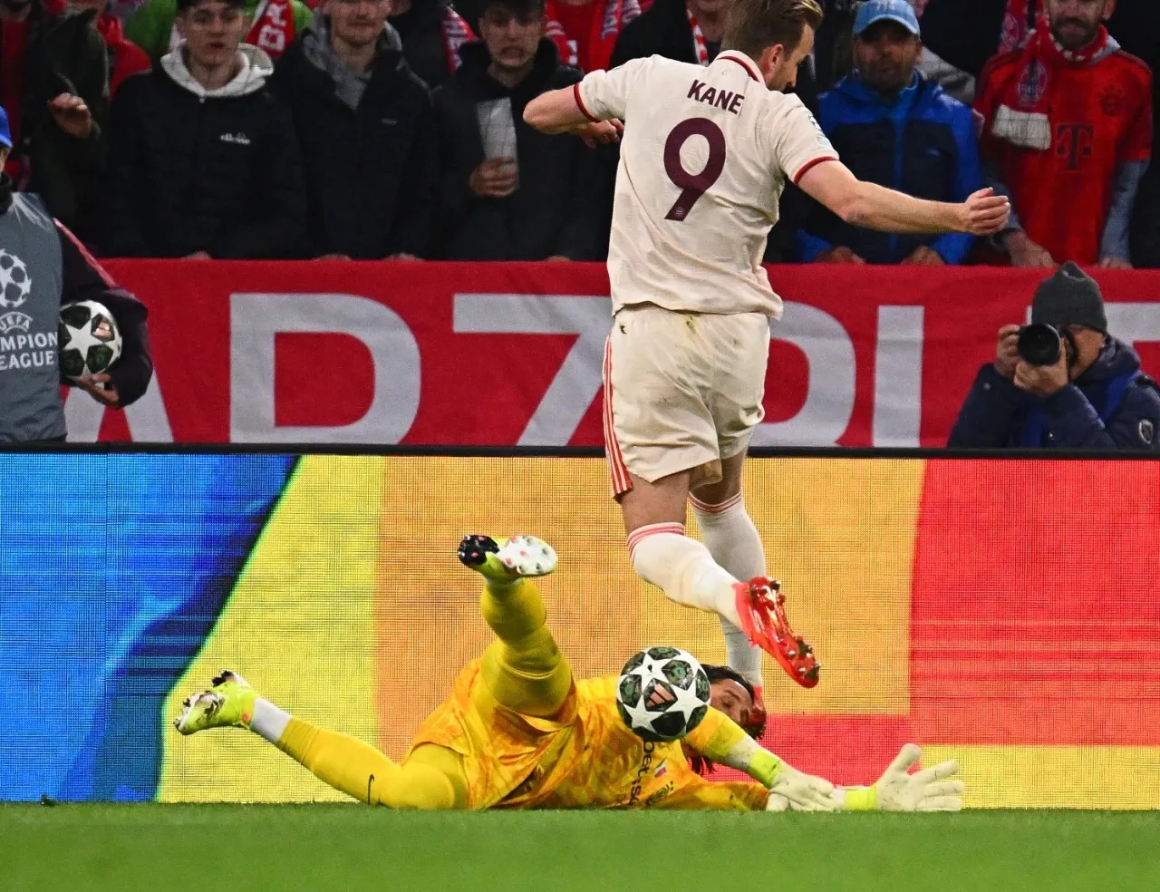 国米客场难挽连败,球队士气受挫 国米客场难挽连败,球队士气受挫