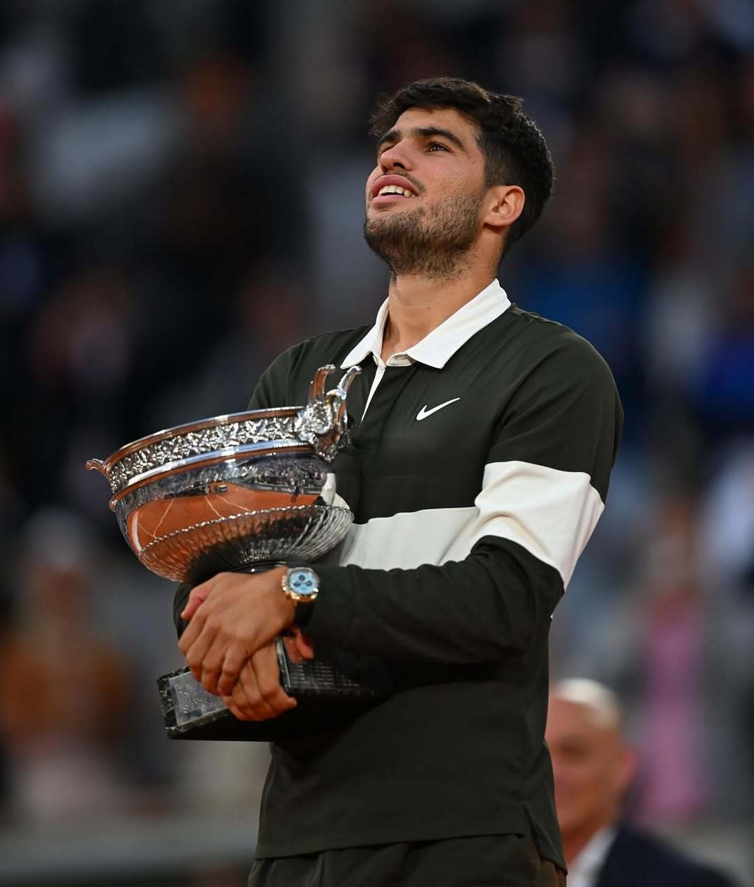 星空体育官网-包含卡塔尔运动员实现个人最佳成绩的词条